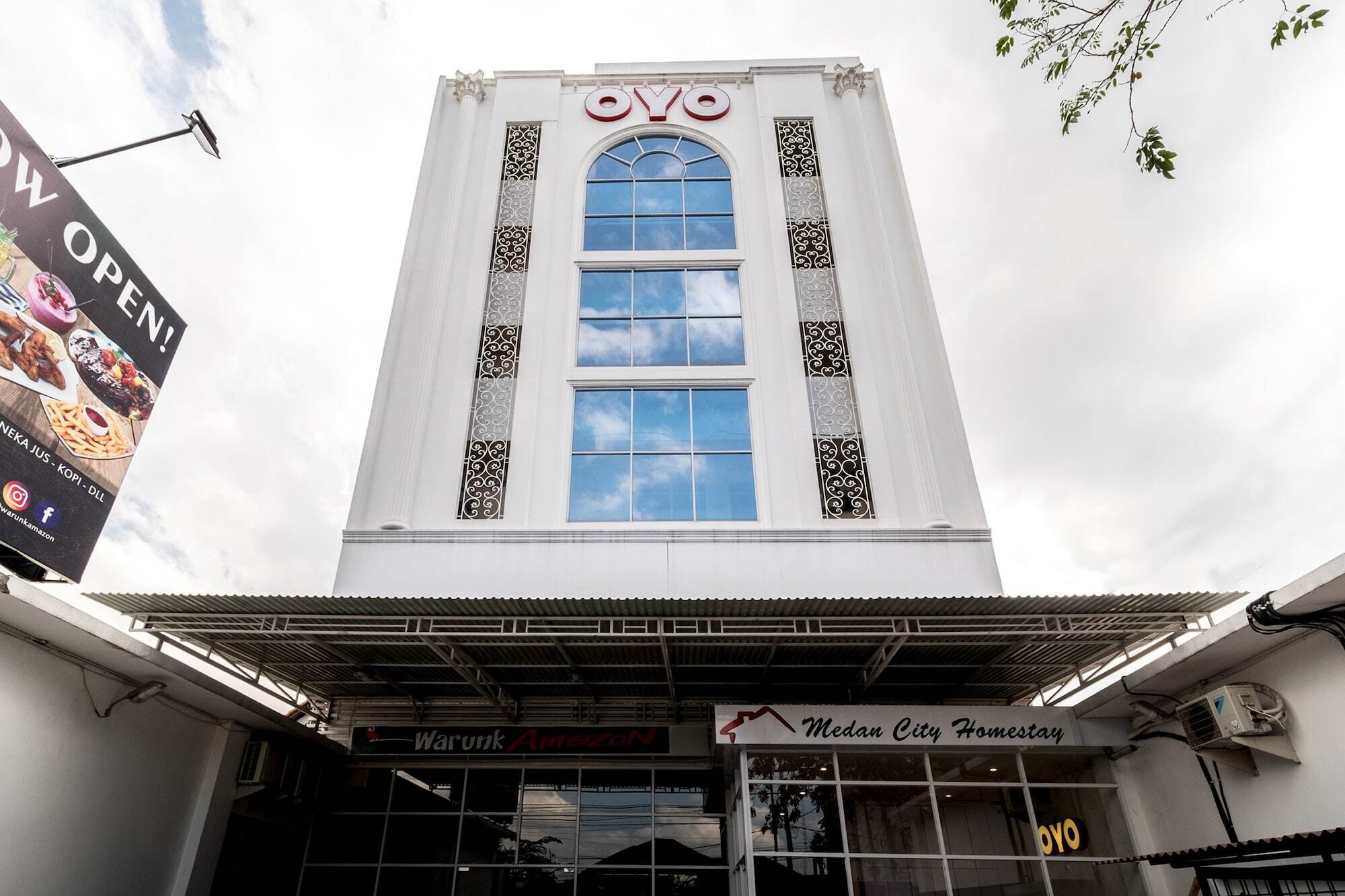 Oyo 291 Medan City Syariah Exterior foto