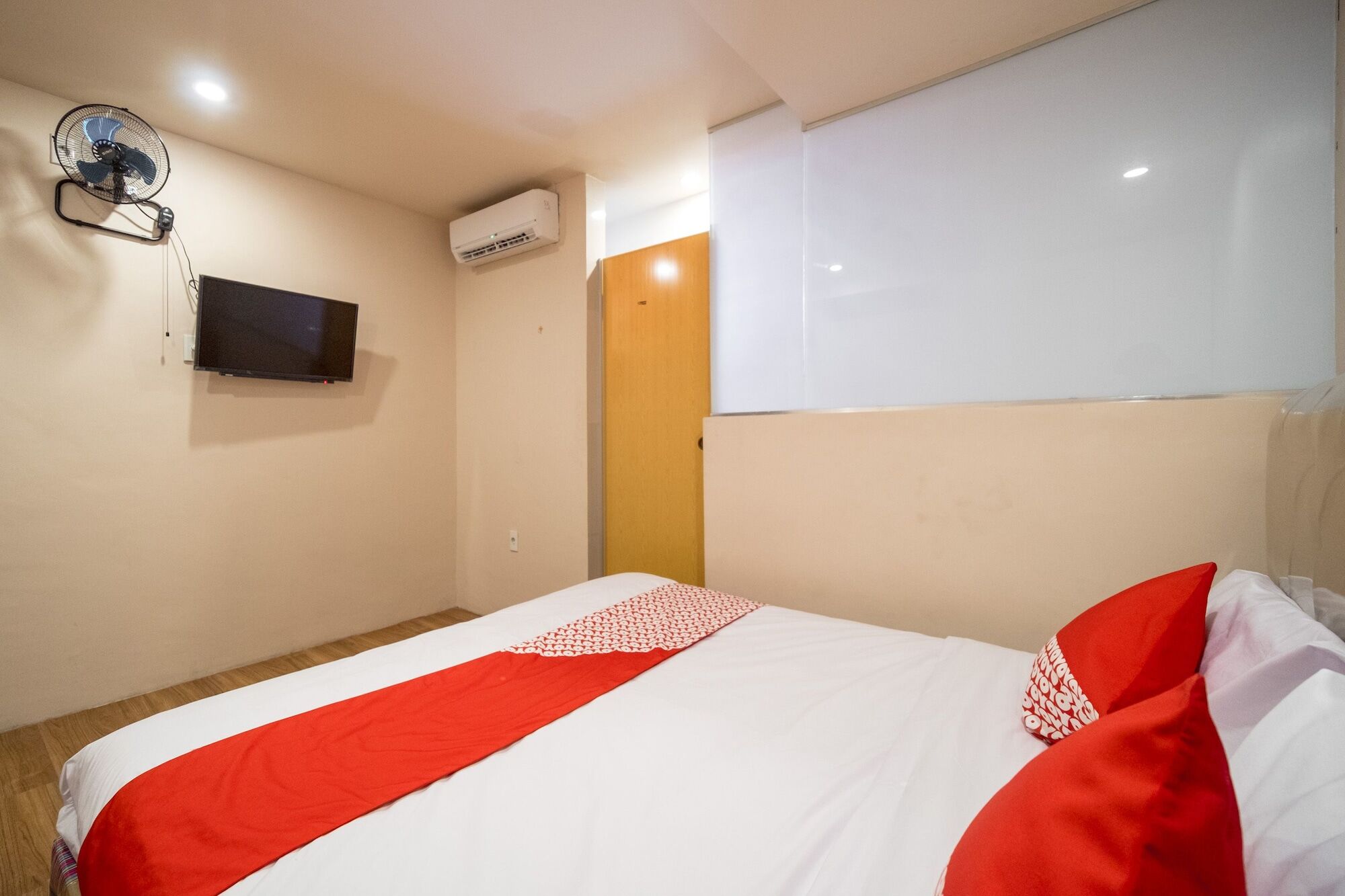 Oyo 291 Medan City Syariah Exterior foto